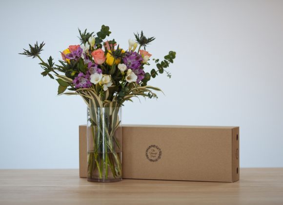 FlowerfulBox- Unpacking Experience FlowerfulBox- Unpacking Experience