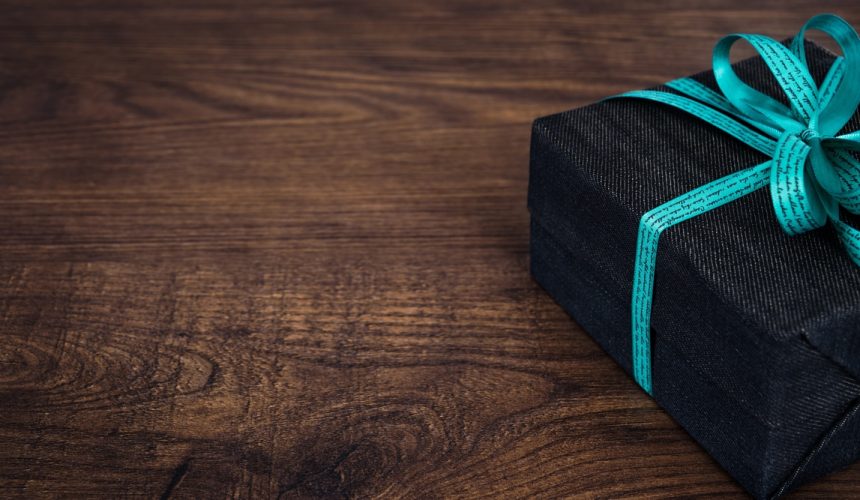Corporate Gifting Ideas to Help You Out This Fall Corporate Gifting Ideas to Help You Out This Fall